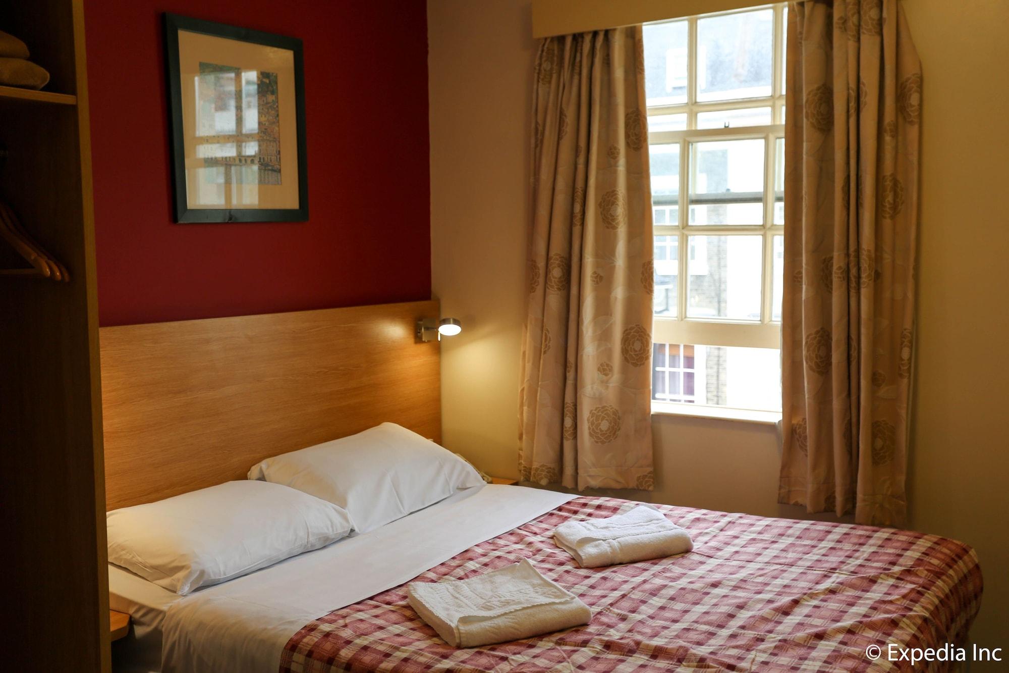 Colliers Hotel Лондон Экстерьер фото