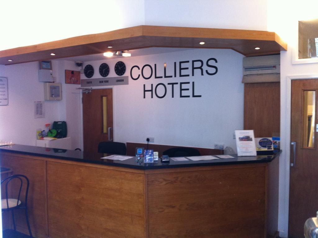 Colliers Hotel Лондон Экстерьер фото