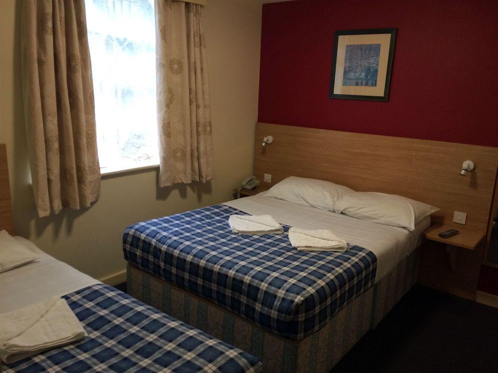 Colliers Hotel Лондон Экстерьер фото